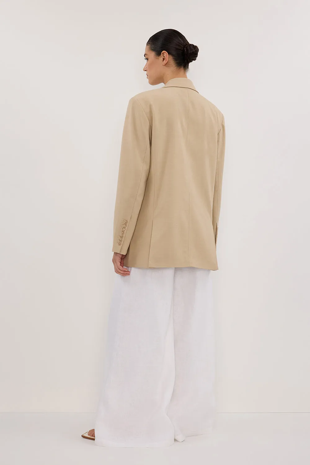LOUIE NATURAL PATCH POCKET BLAZER